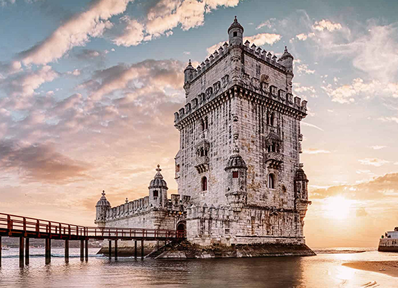 About - LUSO-AMERICAN