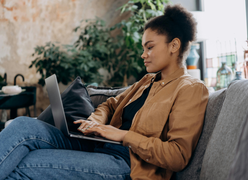 Financial - LUSO-AMERICAN